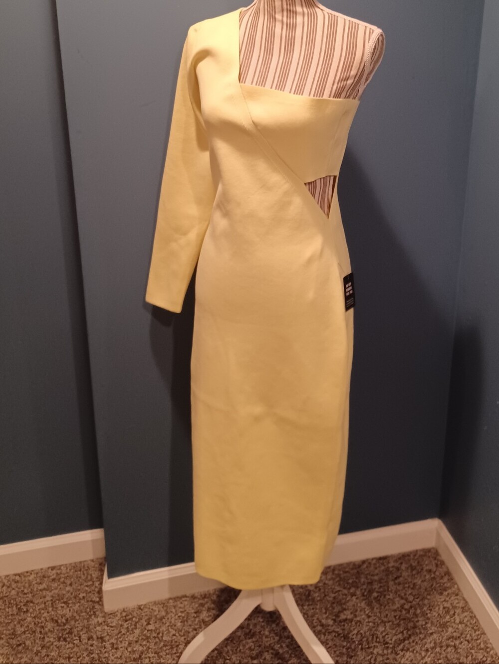 Asymmetric One-Shoulder Yellow Midi Dress